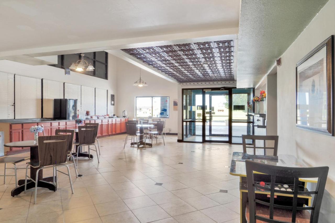 Lonestar Inn & Suites, Erick Ok Hwy 40 By Oyo Dış mekan fotoğraf