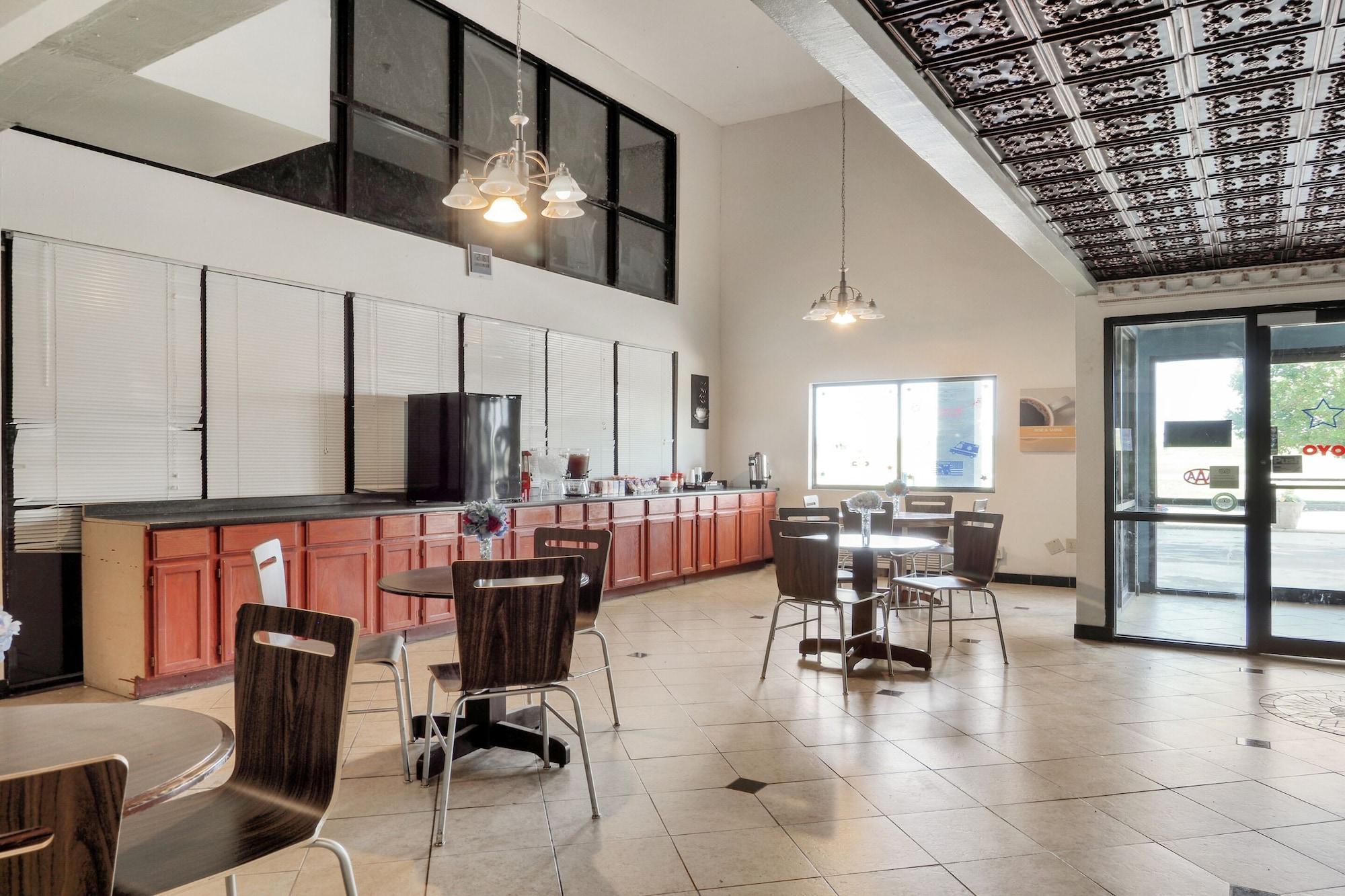 Lonestar Inn & Suites, Erick Ok Hwy 40 By Oyo Dış mekan fotoğraf